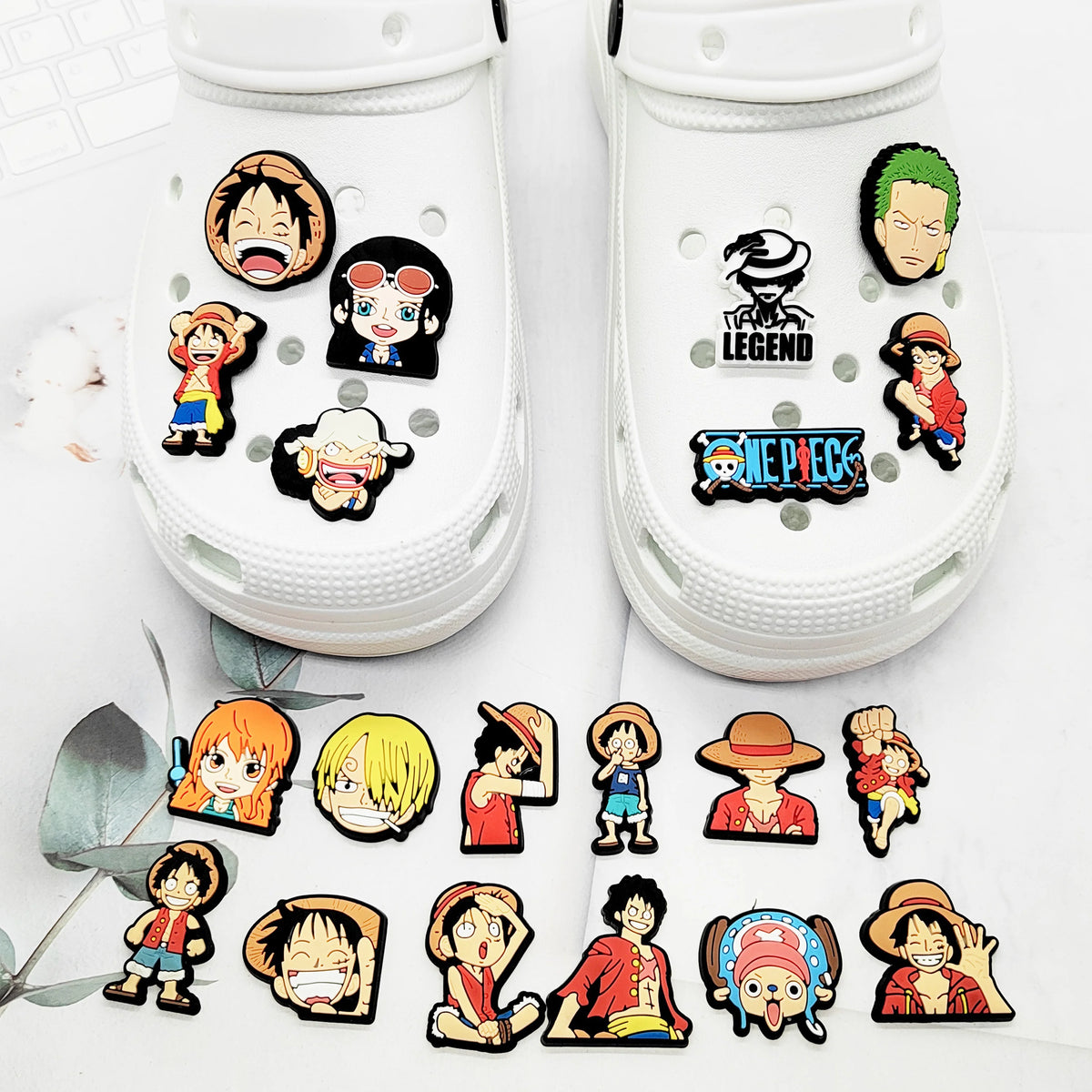 One Piece Anime PVC Clog Shoe Charms – Luffy, Zoro, Chopper & Crew Accessories