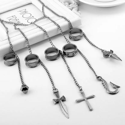 Hunter x Hunter Kurapika 5 Rings Chain Bracelet – Gothic Anime Finger Ring Set