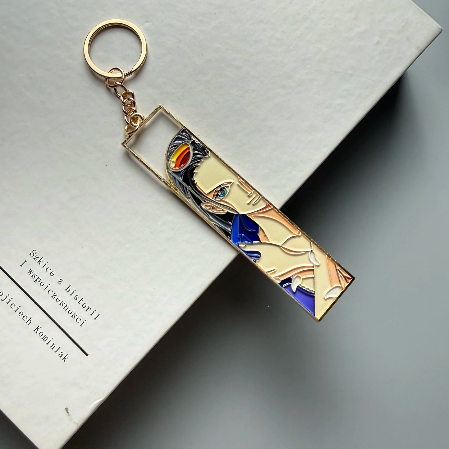 One Piece Hollow-Out Metal Bookmark & Keychain – Gold Anime Bag Tag